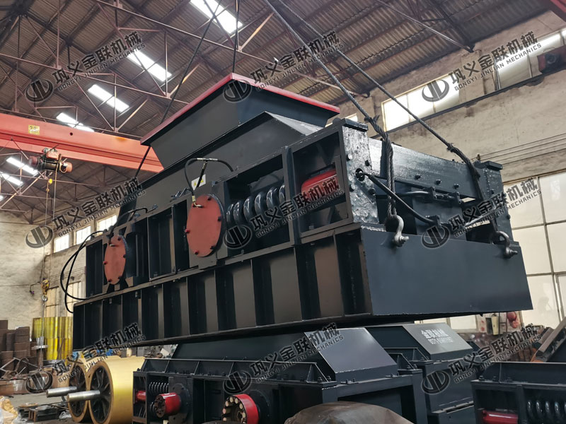 時產30噸對輥破碎機有哪些結構，有哪些型號？